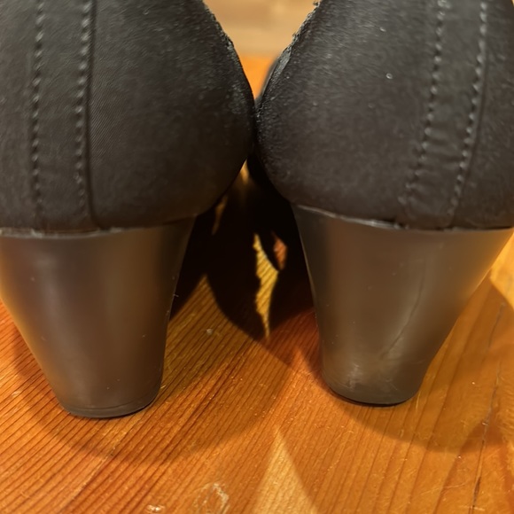 Life Stride Open Toe Wedges - Picture 5 of 5